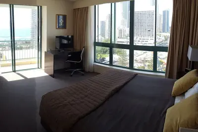 Image de Crown Towers resort 2 chambres, salle de bains avec vue sur l'océan et wifi gratuit