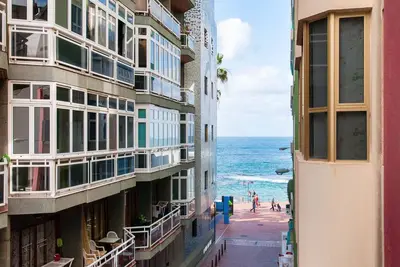 Image de Beautiful Beach Apartment M&B Iv by Las Canteras