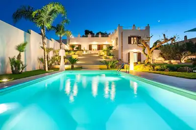 Image de Splendid villa with pool and private wellness area. Non far from the sea