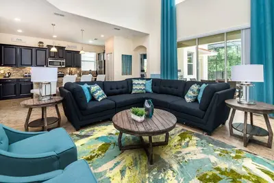 Image de À quelques minutes de Disney, piscine privée faisant face au sud, services hôteliers, laveuse et sécheuse