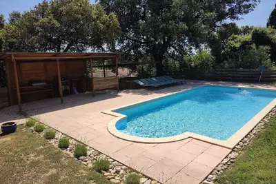 Image de Pleine nature, piscine privée, proche Ardèche, Avignon, Mas authentique Provence