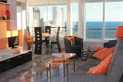 Image de Appartement Benidorm premiere ligne vue mer avec piscine