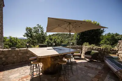 Image de Gîte Lagon, terrasse ombragée I 4 personnes I Domaine le C4
