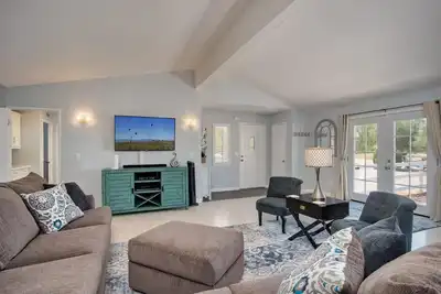 Image de La Villa Madera - Centre de Temecula dans la région viticole. Près de tout!
