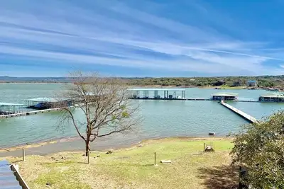 Image de UNITÉ 1111 Cove / Hill Country View 2 Chambre 2 Salle De Bain w Wifi dans Condo