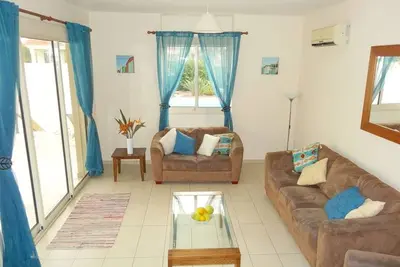 Image de Fabulous Brand New 4 Bed Villa 2 mins walk from Sandy Beach