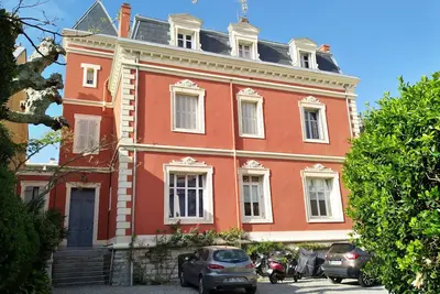Image de Grand appt hypercentre dans villa Biarritz à 300m de la Grande Plage