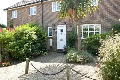 Peu Chequers est un joli animal sympathique chalet, qui peut accueillir près de Aldeburgh 3.