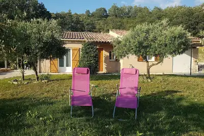 Image de Villa Les Oliviers, pleine campagne proche village
