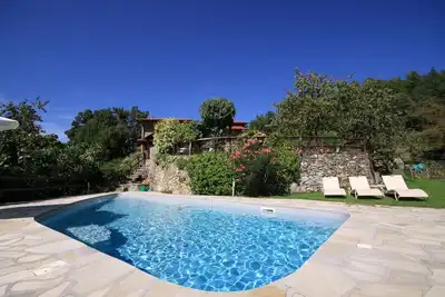 Image de Appartement de vacances idéalement situé, piscine et vue merveilleuse