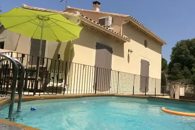 Image de Villa agreable au pied du ventoux avec piscine, classé 3 etoiles
