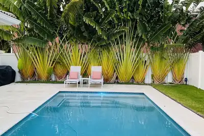 Image de Maison de plage captivante Ă Ocean Ridge, 7 personnes - Promenade Ă la plage!