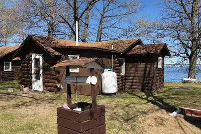 Image de Lakeside Cabins - Chalet # 4