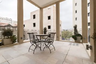 Image de Magnifique Nouveau Duplex Authentique Style Pres Du Mamille