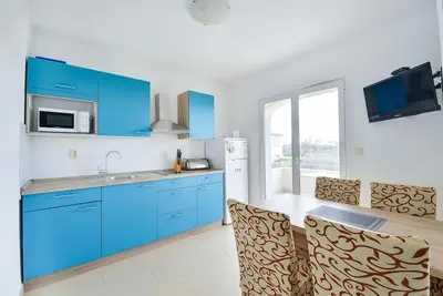 Image de Appartement d'une chambre avec la terrasse Vrsi, Zadar (A-15944-b)