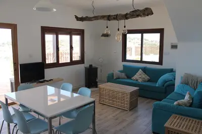 Image de Rêve méditerranéen avec vue sur la mer et piscine privée