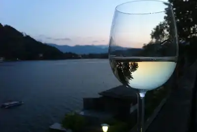Image de Luxueux appartement au bord du lac d'Ossiach - WiFi