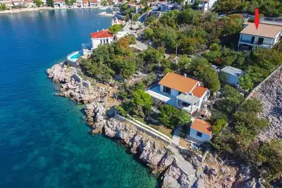 Image de Joli appartement avec Wifi, climatisation, Tv, terrasse, animaux admis et parking