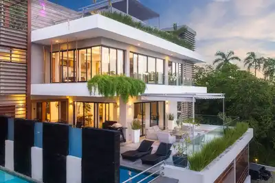 Image de 5 * Beachview Penthouse W \/ Rooftop Terrace, Jacuzzi