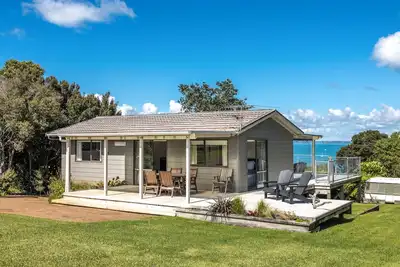 Image de Little O Bach à Little Oneroa, île de Waiheke
