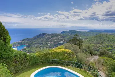 Image de El Colomar-villa avec vue sur la mer et piscine privée-Begur-Costa Brava