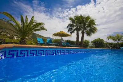 Image de Luxury Villa 7 minutes from the beach. Pool, sea view, wifi, ping-pong