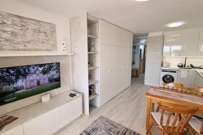 Image de Empuriabrava: A 100m de la mer 2 piéces avec belle vue mer et riviere.