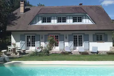 Image de Charmante maison normande dans parc arboré privé à 30 mn de la mer