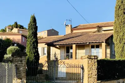 Image de Superbe villa familiale classée 4\/5 à 15min à pied de la mer et centre ville
