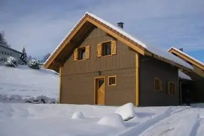 Image de Chalet à 5 min du lac en voiture, 10 min du domaine skiable