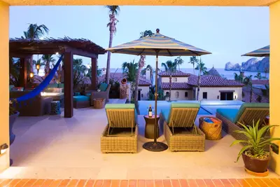 Image de Hacienda Beach Club, meilleur bâtiment, piscine privée, spa, foyer. Vues magnifiques