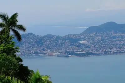 Belle maison à Las Brisas Acapulco, vue imprenable. 3 personnes Service inclus