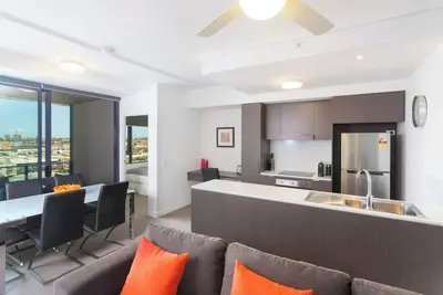 Image de Executive 2br Fortitude Valley appartement avec piscine et vue