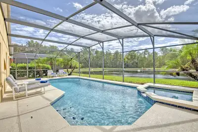 Image de villa de luxe à prix abordable - piscine et spa face au sud - 4 lits, 2 maîtres