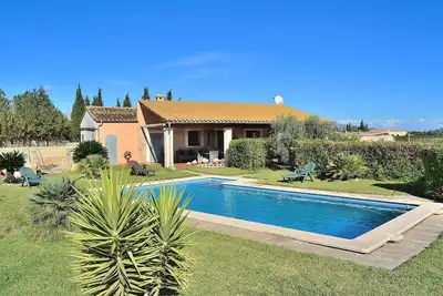 Image de Sant Vicenç 022 finca traditionnelle avec piscine privée, jardin spacieux et WiFi