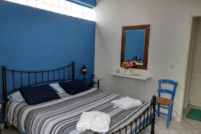 Image de Seafarer's Suite - Maison entièrement équipée à Galaxidi, Phocis, Grèce