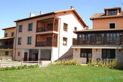 Image de Appartements pour 6 + 2 personnes, à 2, 5 km de la plage, près de Picos Europa