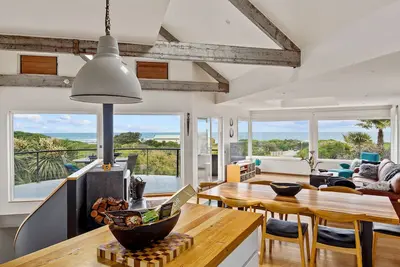 Image de Beachwood Luxury Villa