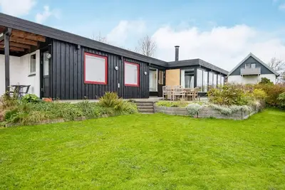Image de Maison de vacances pour 6 a Børkop-By Traum