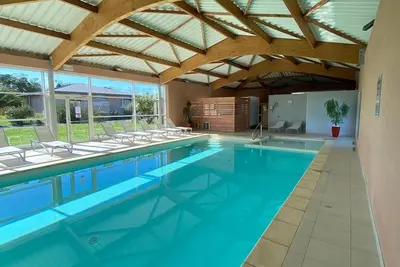 Image de Petite Maison 2\/4 Pers A 100 Metres De La Plage Avec Piscine