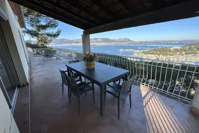 Image de Haut de villa, pleine vue mer, lave linge, lave vaisselle, Wifi, parking privatif