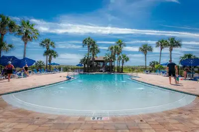 Image de Condo au rez-de-chaussée avec 3 chambres et 2 salles de bains - Ocean Villas # 1