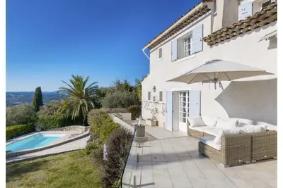Image de Superbe Mas provençal proche de Mougins et Valbonne