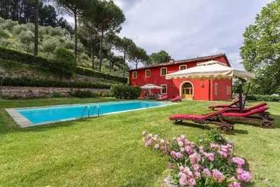 Image de Maison de campagne toscane avec lac privé, piscine, salle de gym, wifi, climatisation, Tv satellite