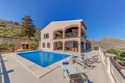 Image de Villa Lux for eight people with pool