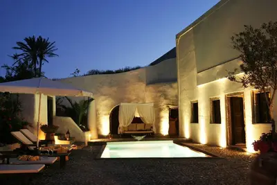 Image de Demeure de caractère Sophia avec piscine privée