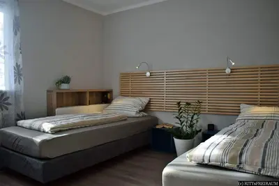 Image de Appartement confortable pour le travail et la détente dans un emplacement central.