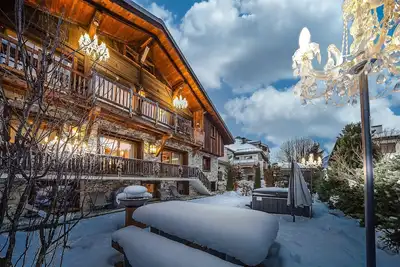 Image de 400 m pistes aux portes de Megeve Sauna Spa appart 200m2 chaleureux dans chalet
