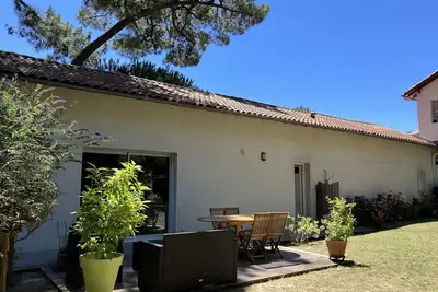 Image de Maison pieds dans le sable, nature forêt et plage à pieds, Saint Palais\/mer