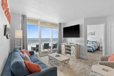 Image de Bay Watch 637, 3 chambres Beachfront Condo, un bain à remous et une connexion Wi-Fi gratuite!
